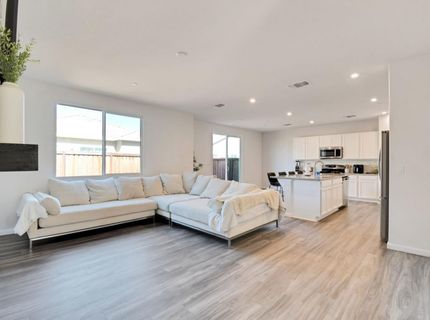 9597 Ogden Ranch Rd, Sacramento, CA 95829 Photo