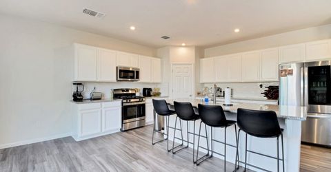 9597 Ogden Ranch Rd, Sacramento, CA 95829 Photo