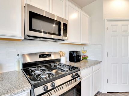 9597 Ogden Ranch Rd, Sacramento, CA 95829 Photo