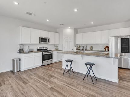 9597 Ogden Ranch Rd, Sacramento, CA 95829 Photo