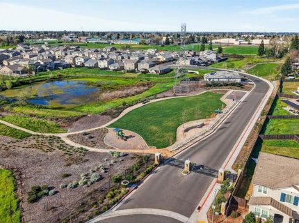 9597 Ogden Ranch Rd, Sacramento, CA 95829 Photo