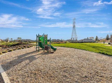 9597 Ogden Ranch Rd, Sacramento, CA 95829 Photo