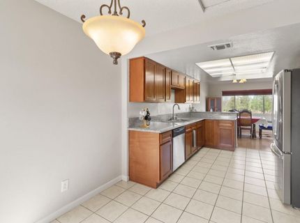 2544 Rio Bravo Cir, Sacramento, CA 95826 Photo