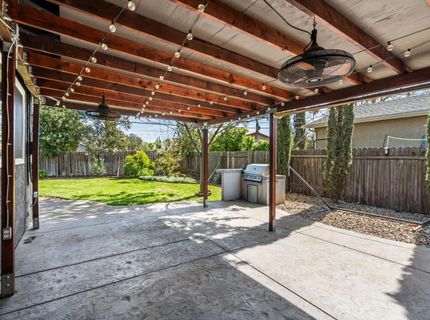 3447 Jupiter Dr, Sacramento, CA 95827 Photo