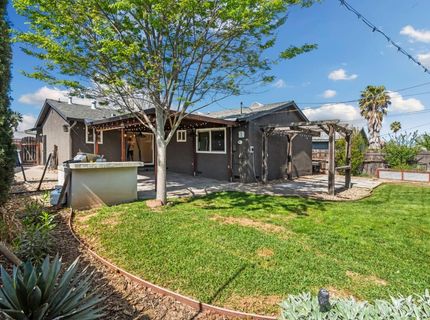 3447 Jupiter Dr, Sacramento, CA 95827 Photo