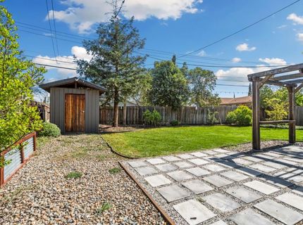 3447 Jupiter Dr, Sacramento, CA 95827 Photo