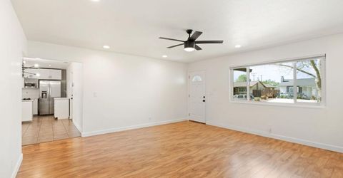 3447 Jupiter Dr, Sacramento, CA 95827 Photo