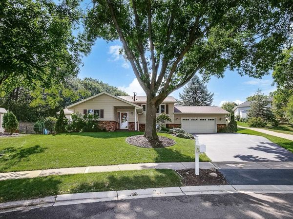 3501 W 99th Street , Bloomington, MN 55431