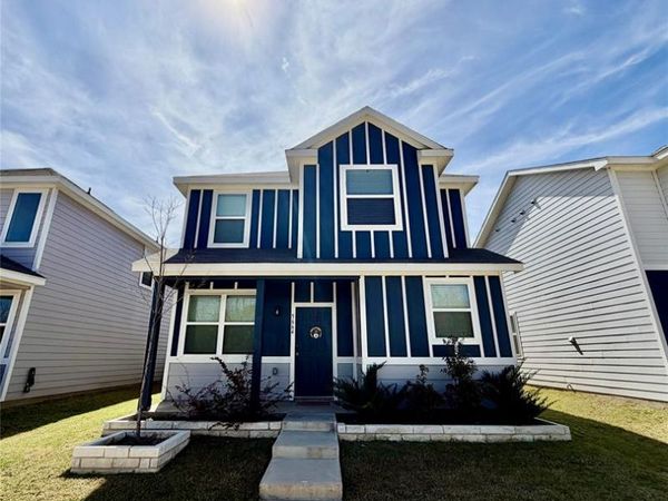 5664 Shore Point Trail, Fort Worth, TX 76119