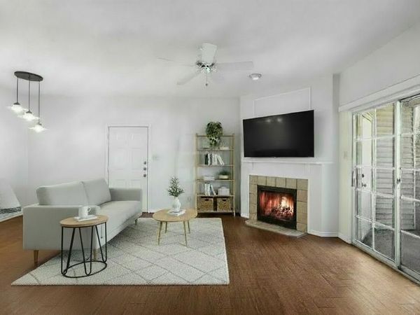 1001 Liberty Street , Unit 116, Dallas, TX 75204