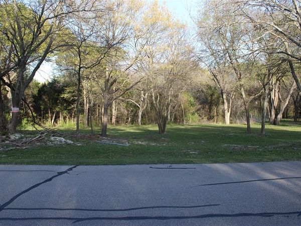 903 Ovilla Oaks Drive, Ovilla, TX 75154