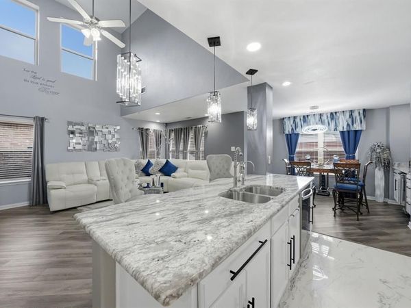 8342 Timberbrook Lane, Dallas, TX 75249