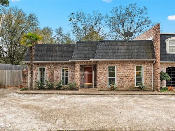 735 Villa Trabue Street , Shreveport, LA 71106