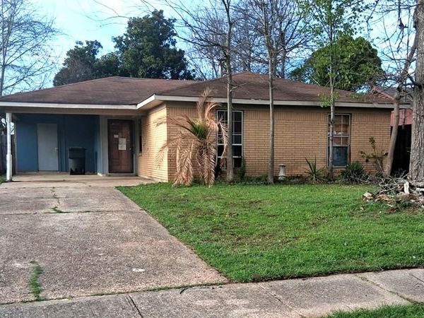 4903 Dahlia Drive , Bossier City, LA 71111