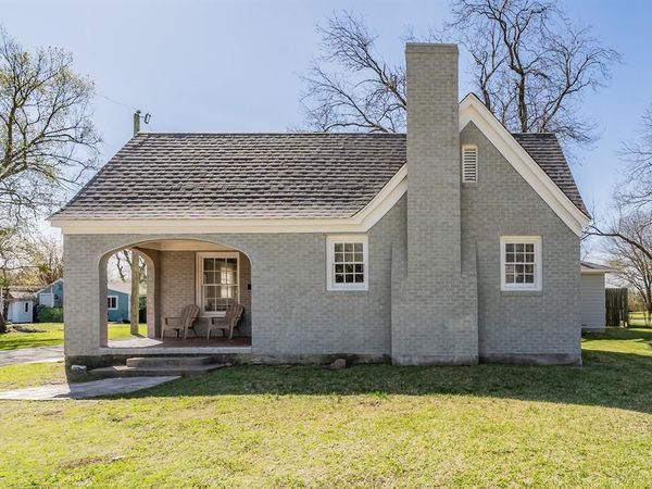1734 E California Street, Gainesville, TX 76240