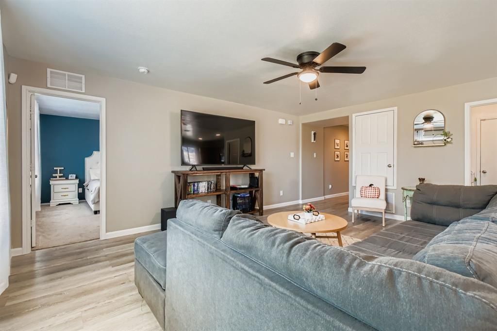 1713 Abby Creek Drive, Little Elm, TX 75068 Main Photo