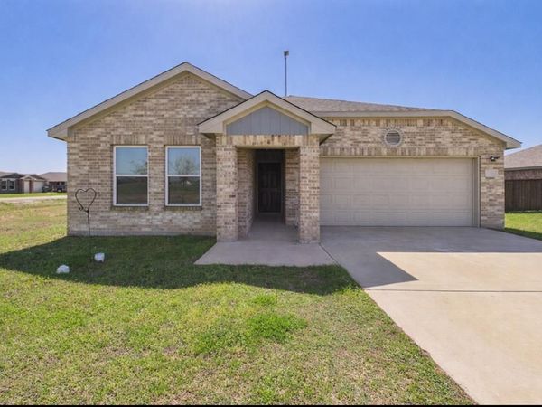 2409 Abigail Lane, Mabank, TX 75147