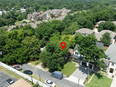 1805 Lucerne Street, Dallas, TX 75214