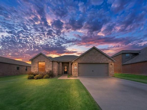 1172 beaverwood Lane, Crowley, TX 76036