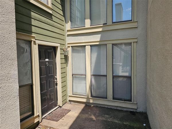 9605 Walnut Street, Unit 12102, Dallas, TX 75243