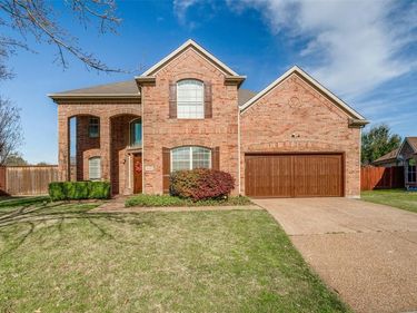 5698 Imperial Meadow Drive, Frisco, TX 75035