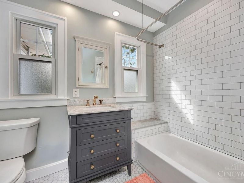 2913 Madison, Cincinnati, OH 45209 Photo 23