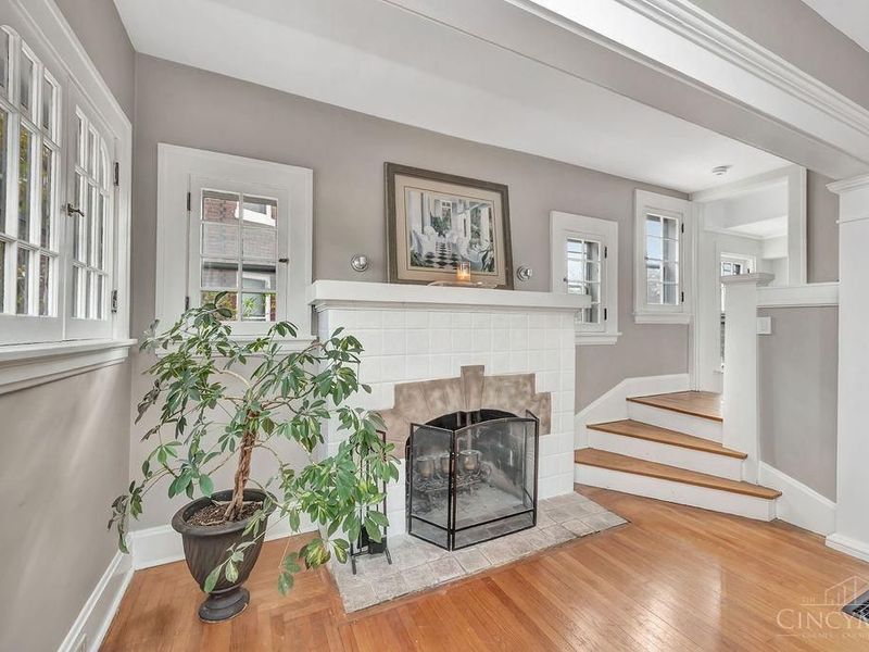 2913 Madison, Cincinnati, OH 45209 Photo 8