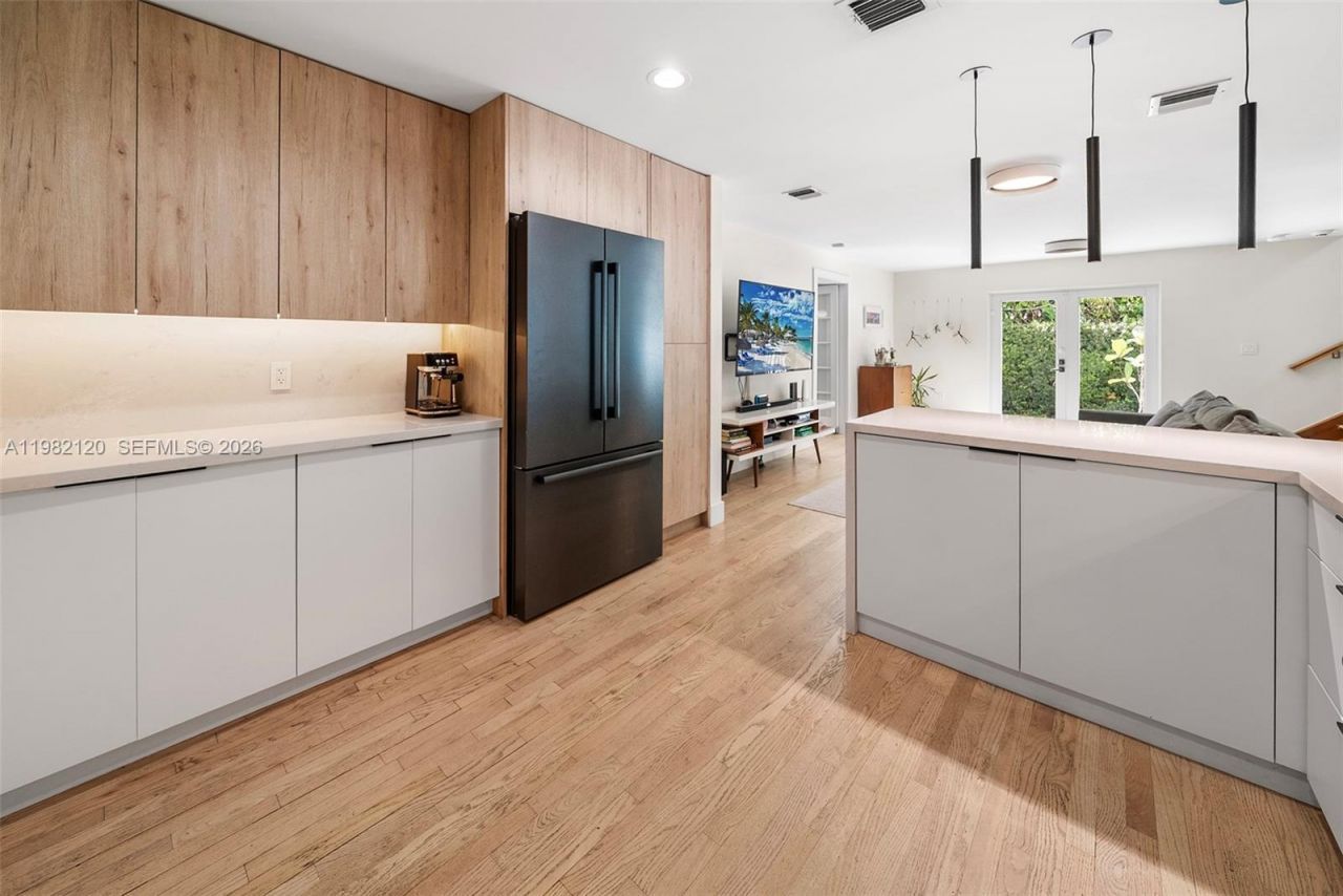 14 San Sebastian Ave, Coral Gables, FL 33134 Photo