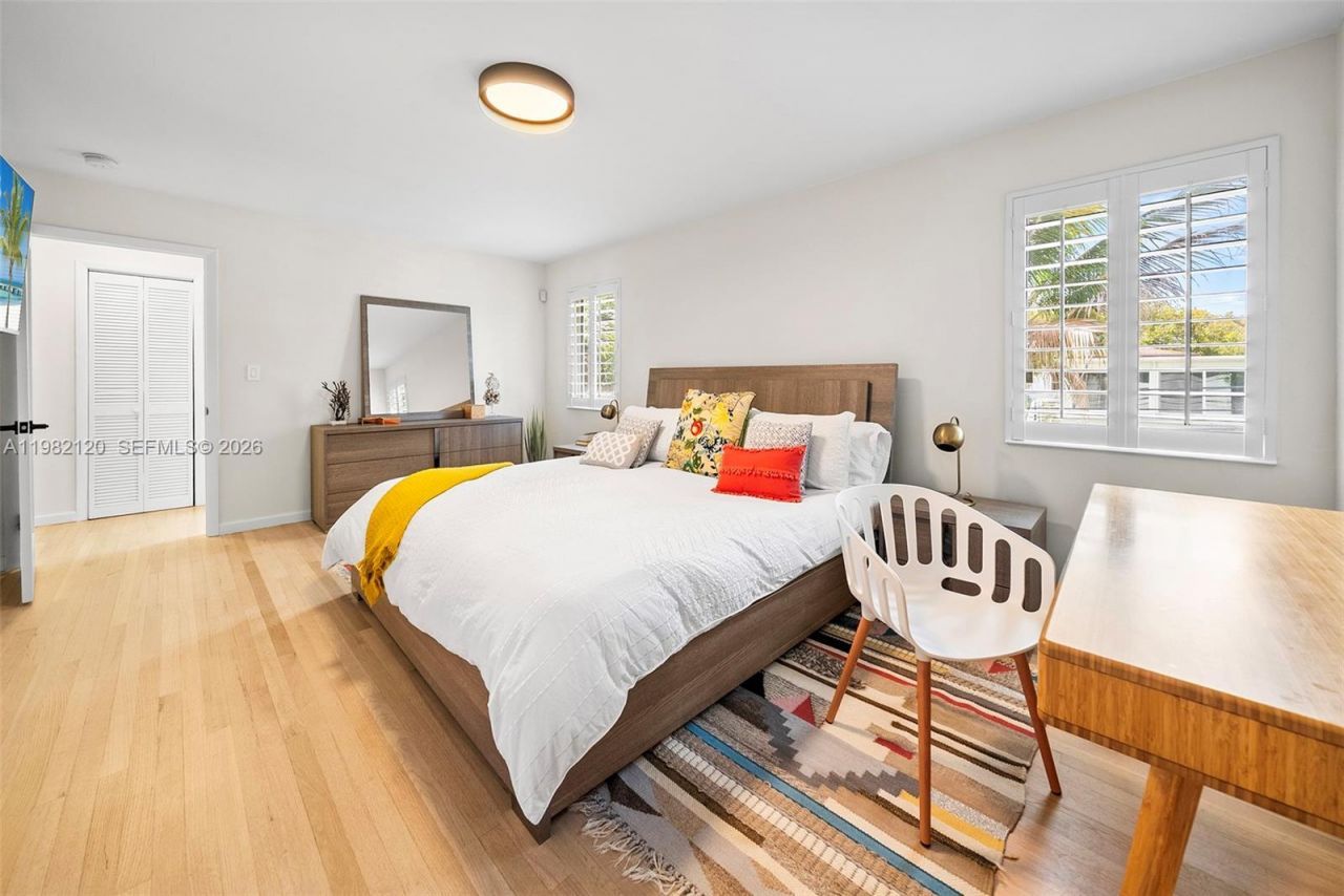 14 San Sebastian Ave, Coral Gables, FL 33134 Photo