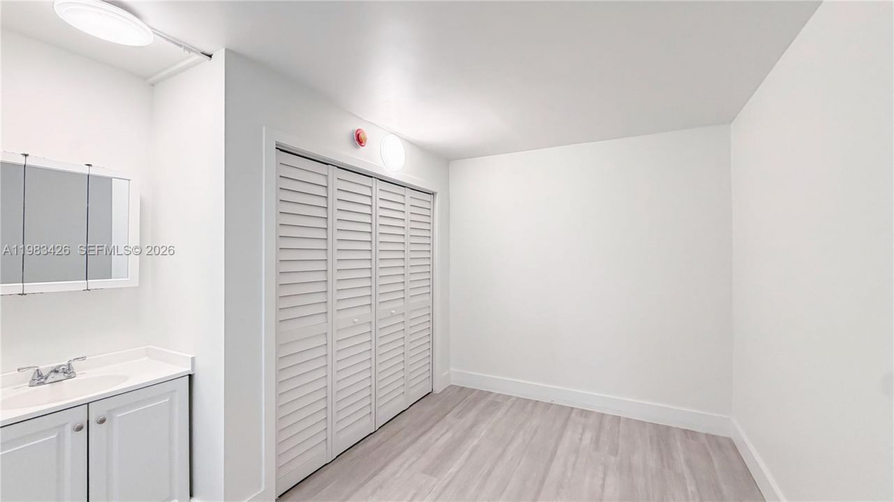 6610 E Miami Lakes Dr, Miami Lakes, FL 33014 Photo