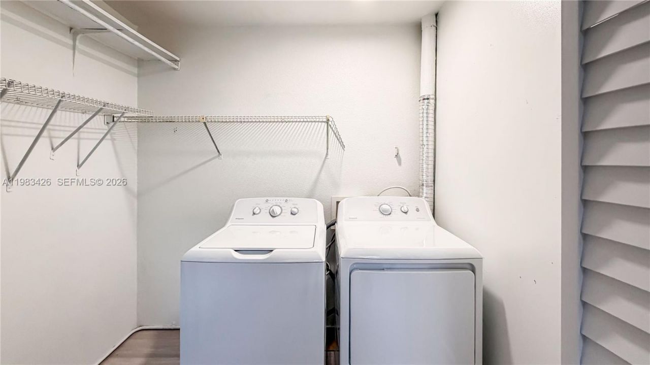 6610 E Miami Lakes Dr, Miami Lakes, FL 33014 Photo