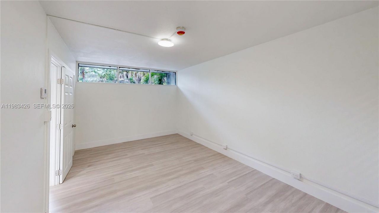 6610 E Miami Lakes Dr, Miami Lakes, FL 33014 Photo