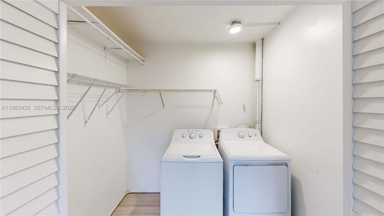 6610 E Miami Lakes Dr, Miami Lakes, FL 33014 Photo