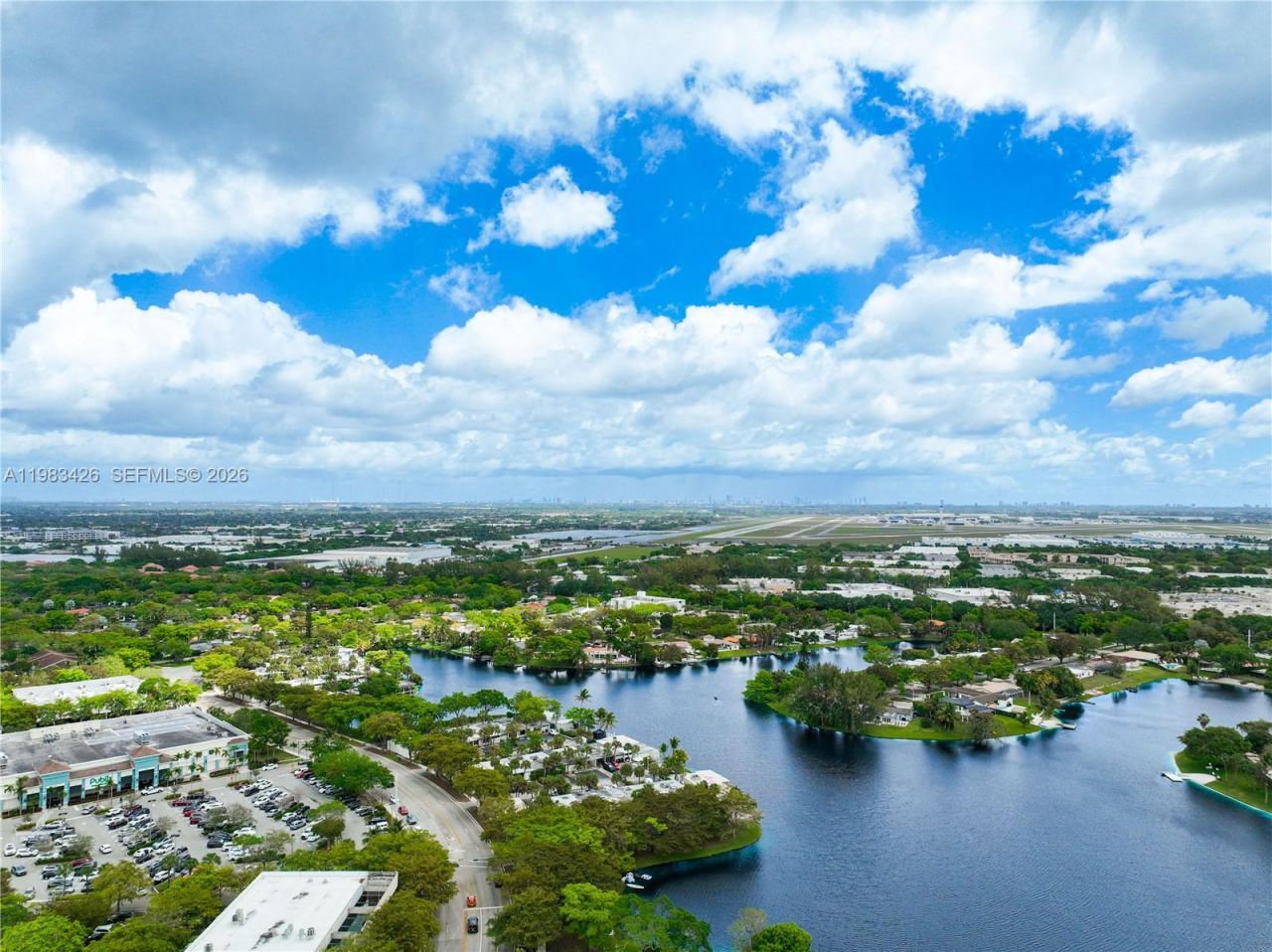 6610 E Miami Lakes Dr, Miami Lakes, FL 33014 Photo