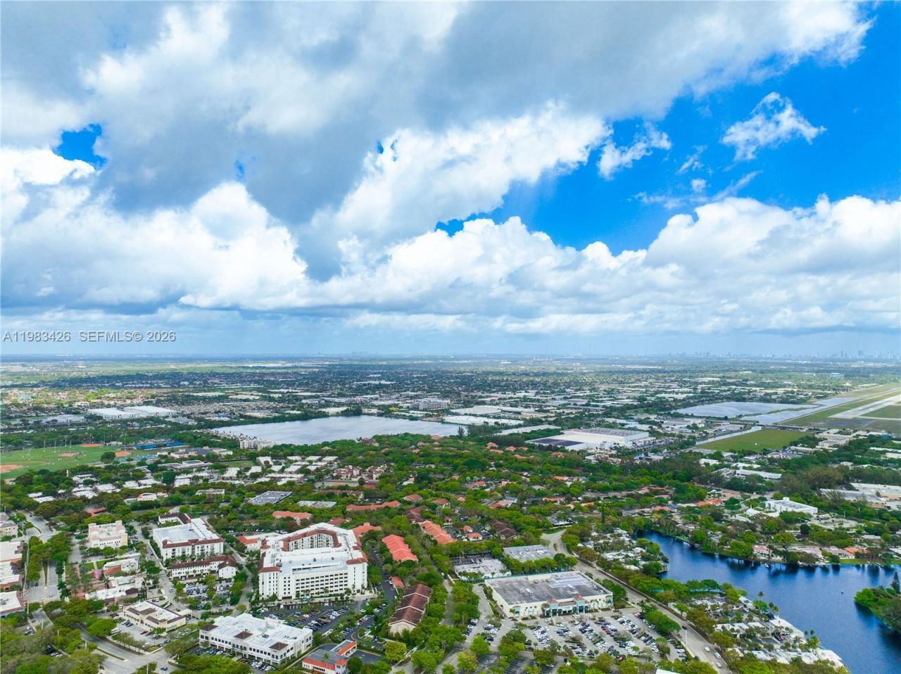 6610 E Miami Lakes Dr, Miami Lakes, FL 33014 Photo