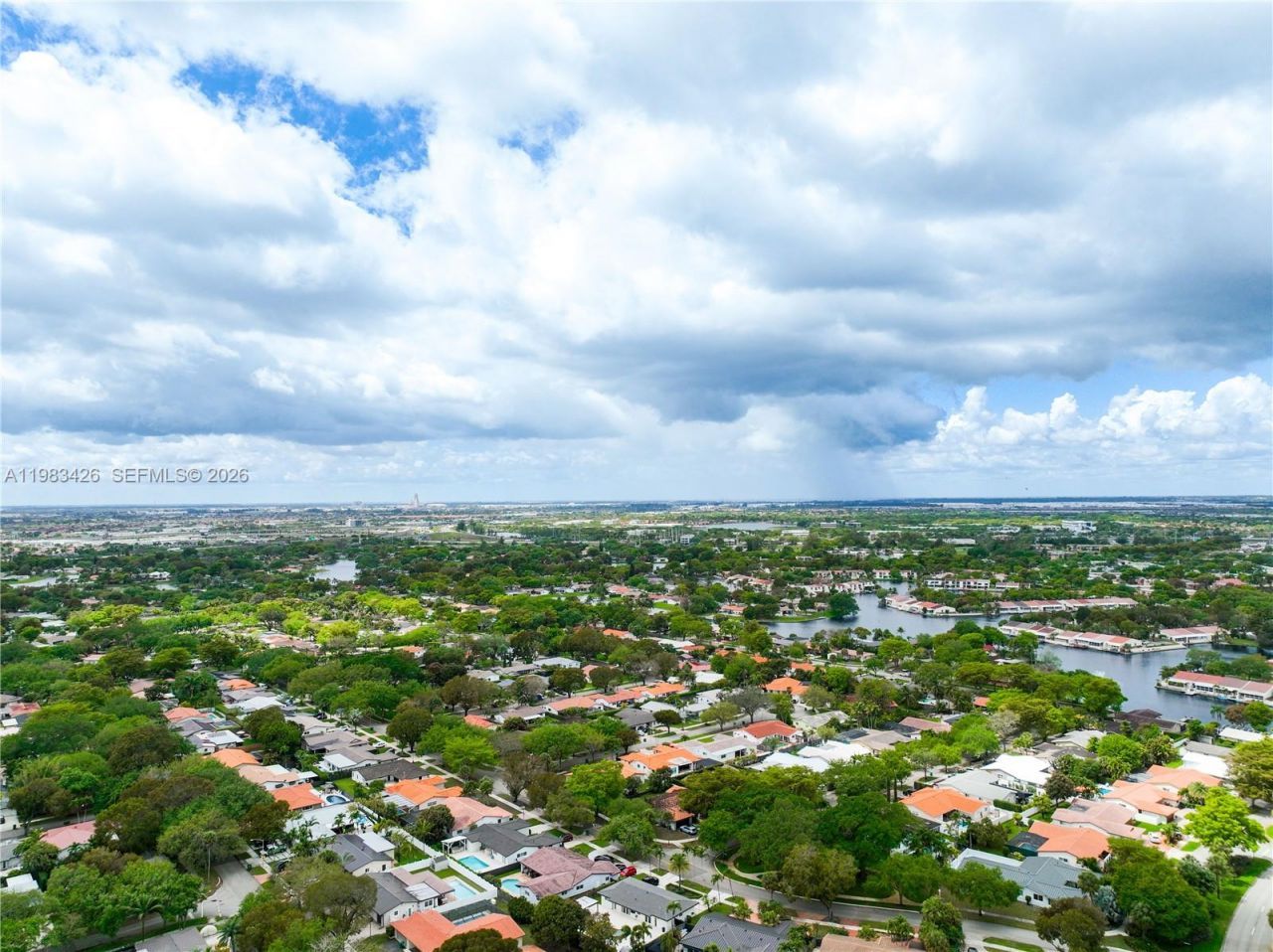 6610 E Miami Lakes Dr, Miami Lakes, FL 33014 Photo