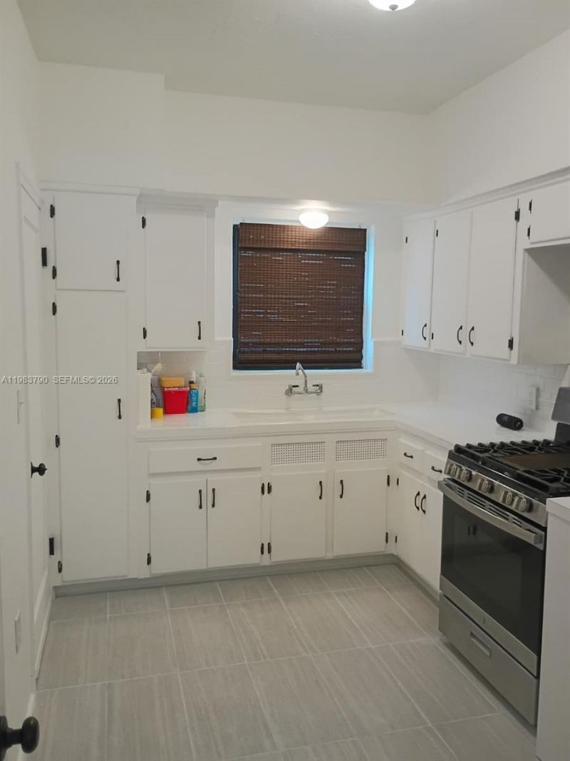 235 83rd St , Unit 4, Miami Beach, FL 33141 Photo