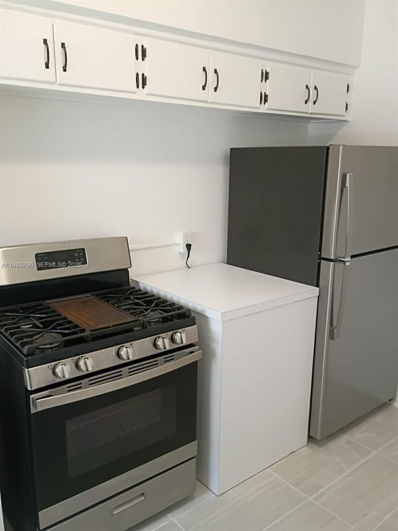 235 83rd St , Unit 4, Miami Beach, FL 33141 Photo