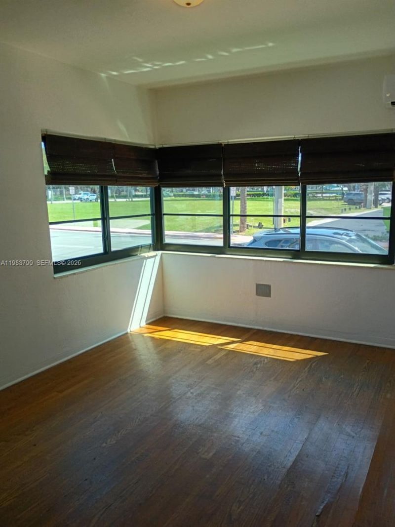 235 83rd St , Unit 4, Miami Beach, FL 33141 Photo