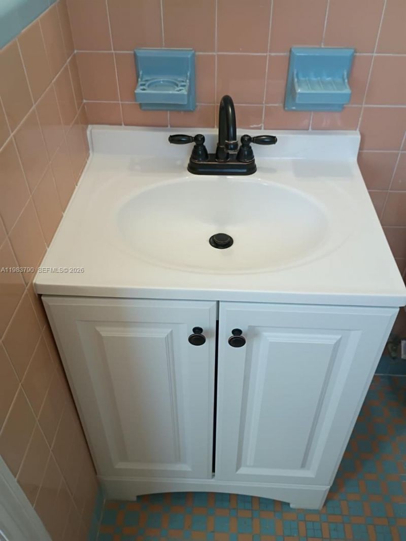 235 83rd St , Unit 4, Miami Beach, FL 33141 Photo