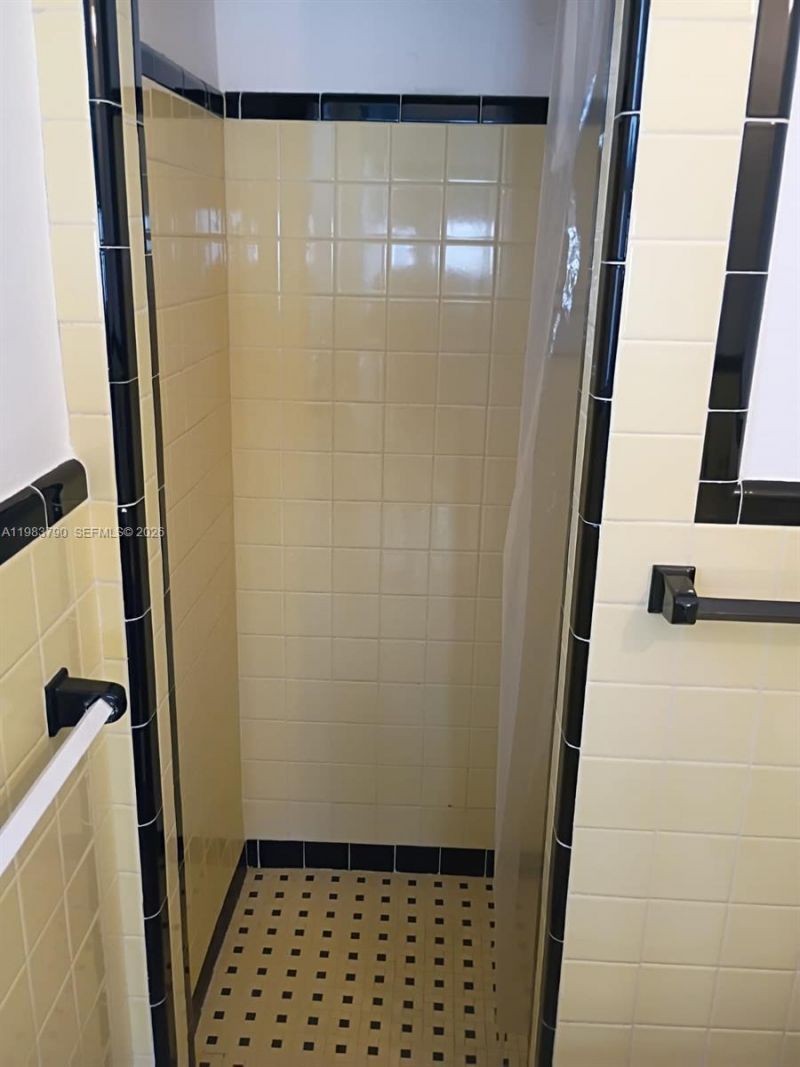 235 83rd St , Unit 4, Miami Beach, FL 33141 Photo