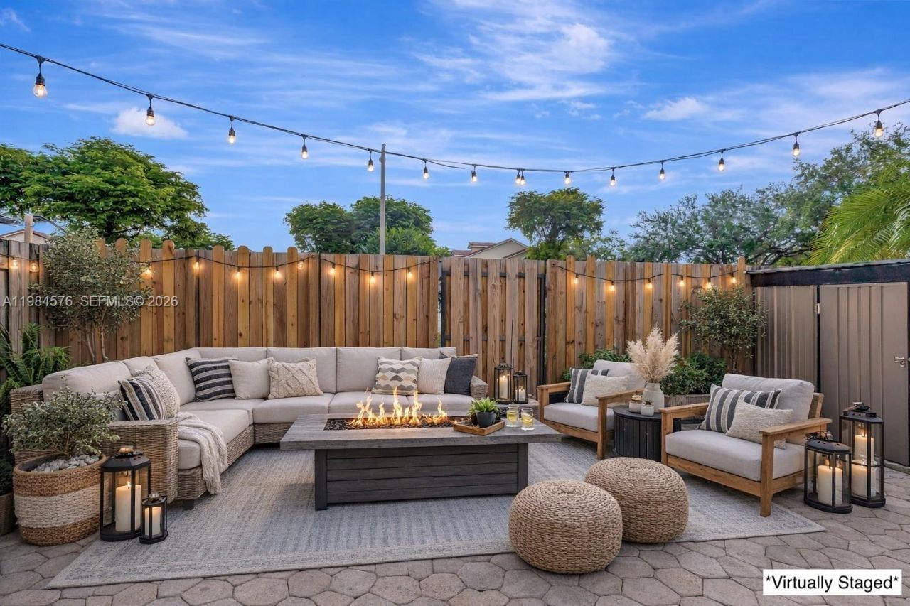 15224 SW 111th St , Miami, FL 33196 Photo