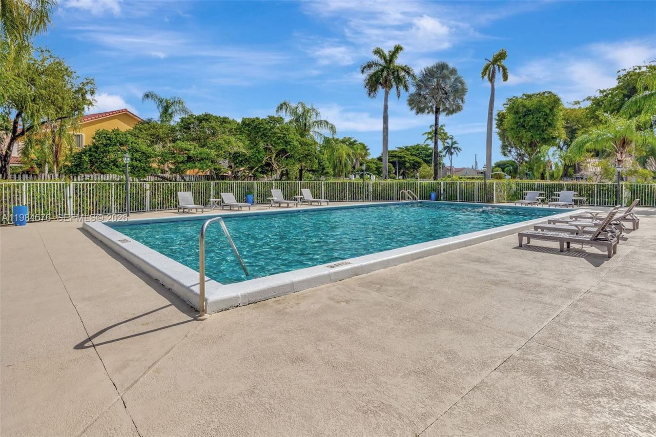 15224 SW 111th St , Miami, FL 33196 Photo