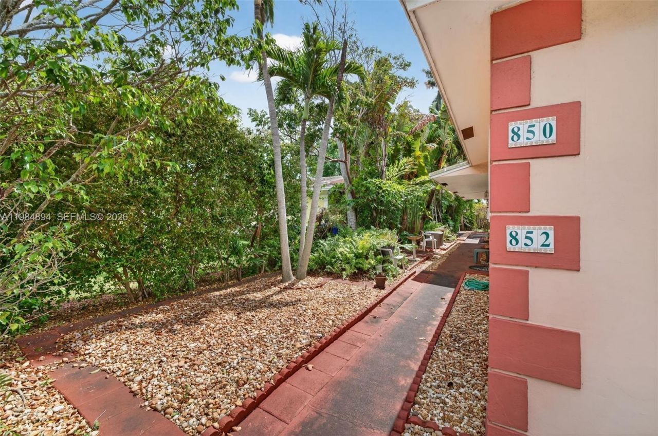 850 SW 12th Ct, Fort Lauderdale, FL 33315 Photo