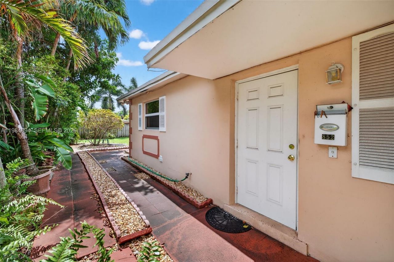 850 SW 12th Ct, Fort Lauderdale, FL 33315 Photo