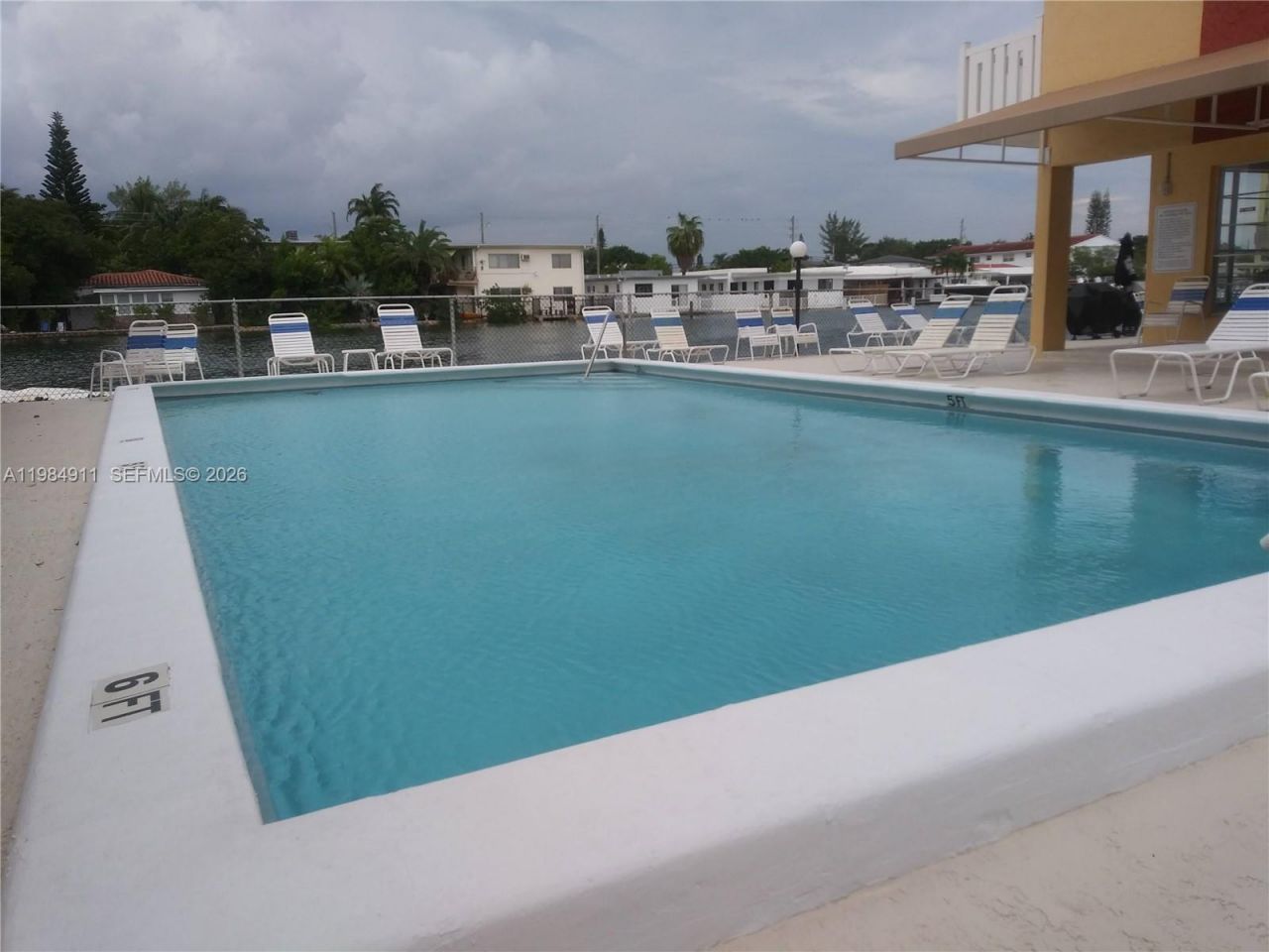 7900 Tatum Waterway Dr, Unit 405, Miami Beach, FL 33141 Photo