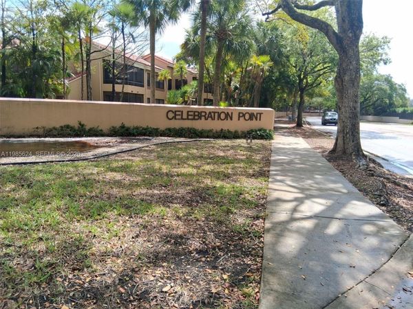15495 N Miami Lakeway N, Unit 207, Miami Lakes, FL 33014