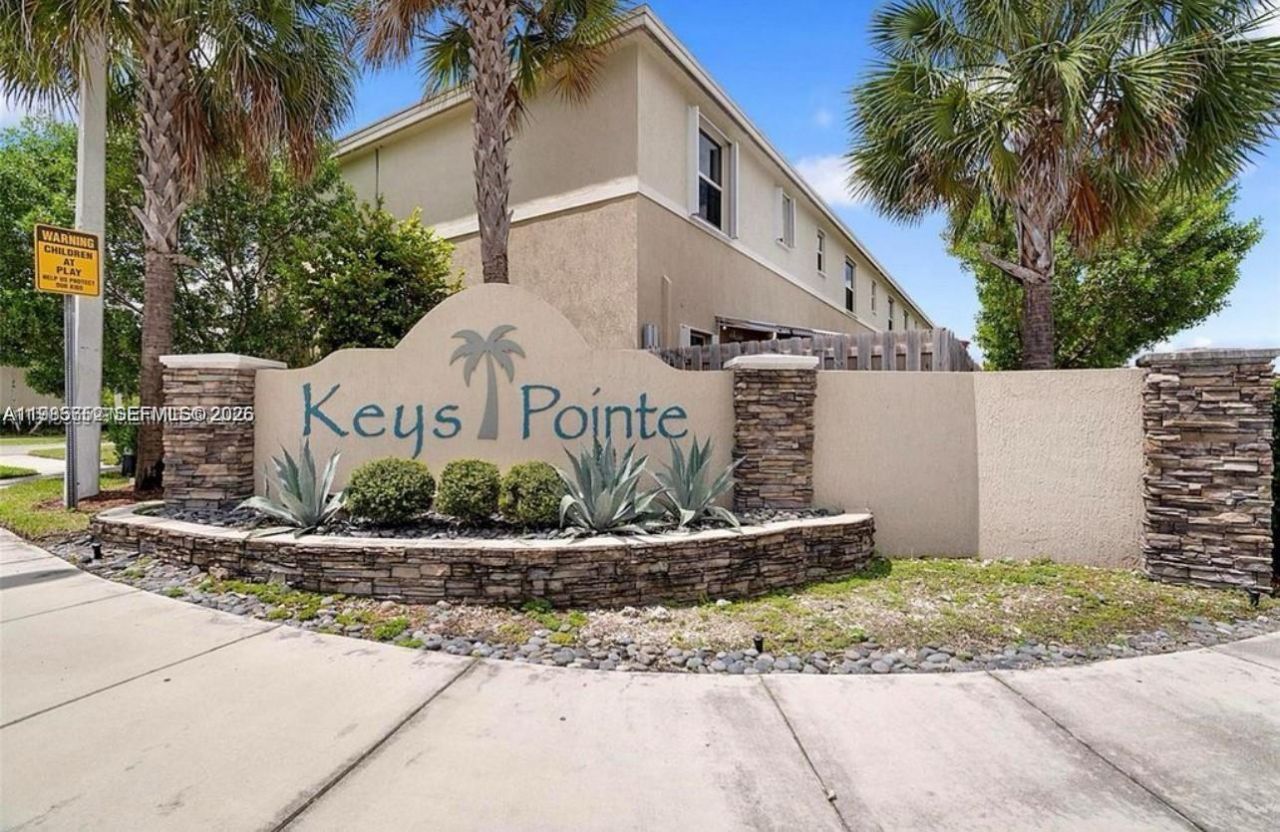 495 NE 5th Ln , Florida City, FL 33034 Photo