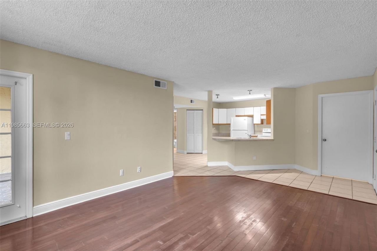 4035 W Mcnab Rd, Unit F101, Pompano Beach, FL 33069 Photo