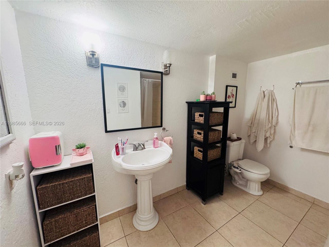 7928 West Dr , Unit 404, North Bay Village, FL 33141 Photo